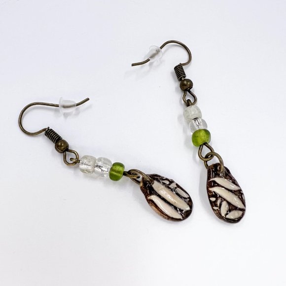 🎀HP🎀 New / Hand Crafted - Antiqued Gold Tone Watermelon Seed Fishhook Earrings - Picture 5 of 5